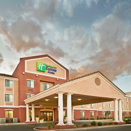 Holiday Inn Express & Suites Уиллкокс Экстерьер фото
