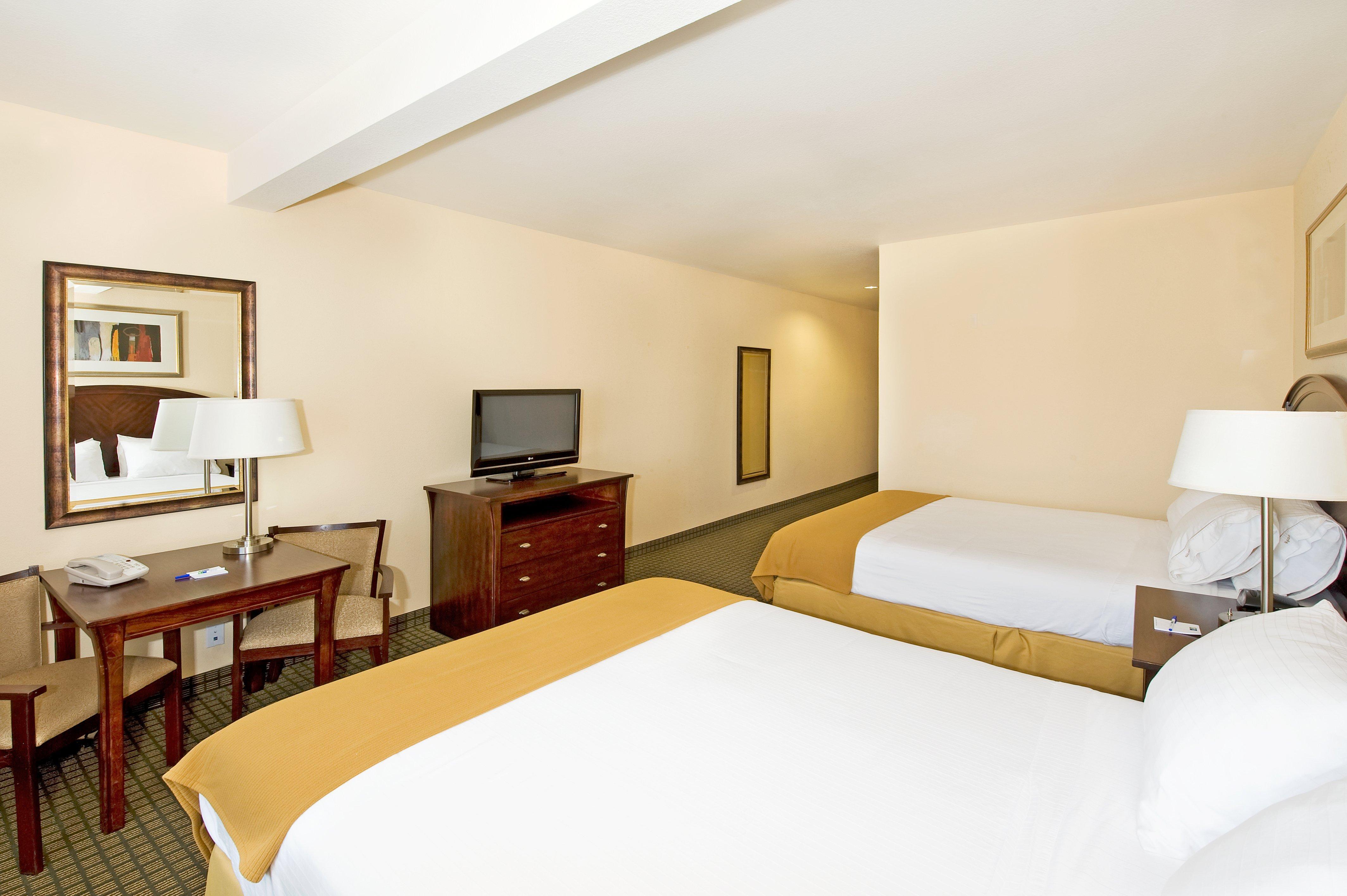 Holiday Inn Express & Suites Уиллкокс Номер фото
