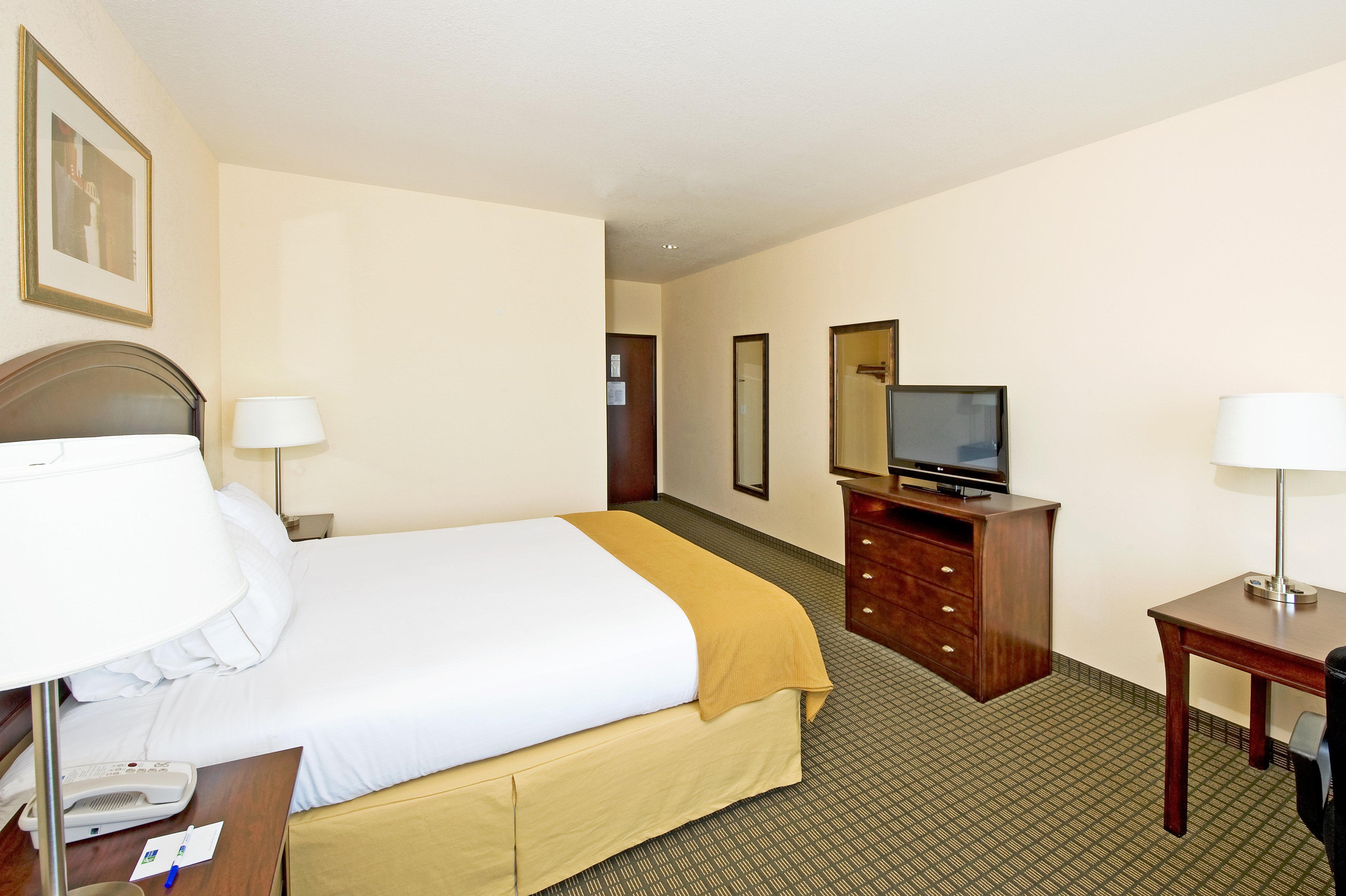 Holiday Inn Express & Suites Уиллкокс Экстерьер фото