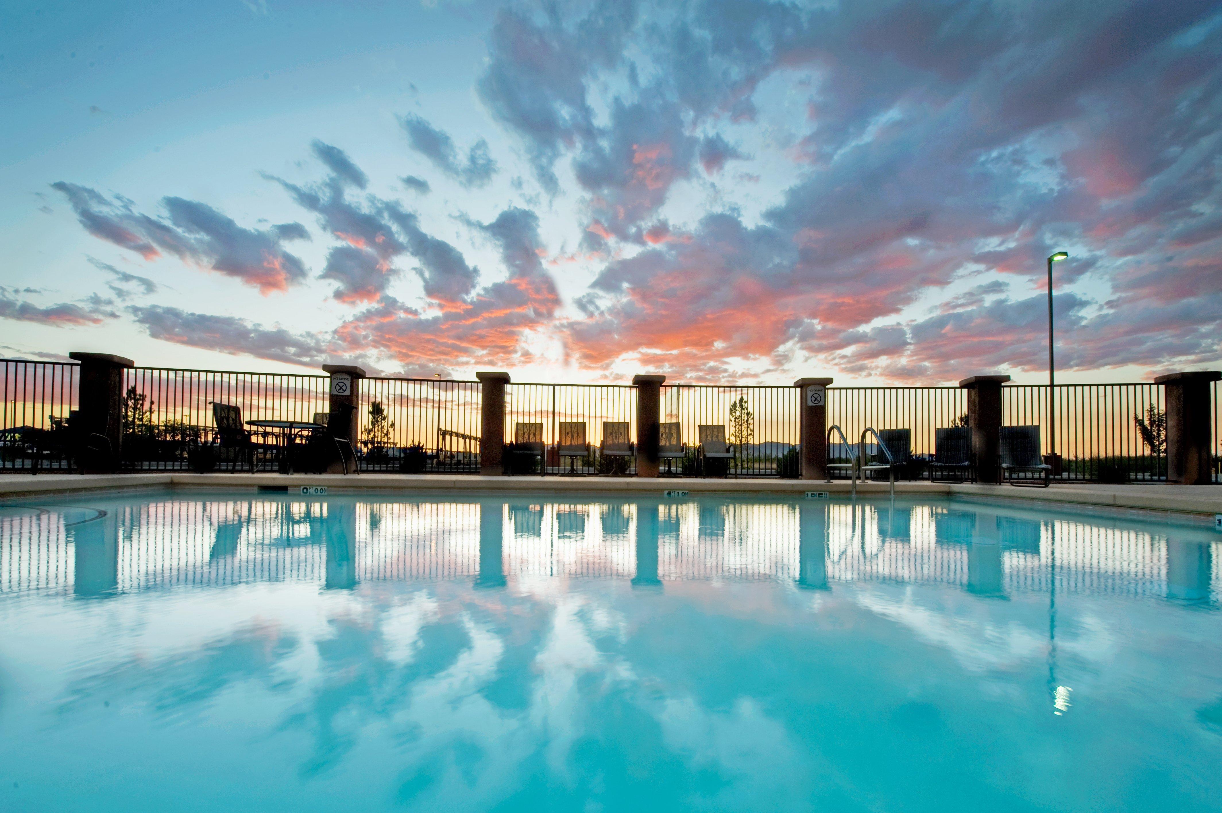 Holiday Inn Express & Suites Уиллкокс Экстерьер фото