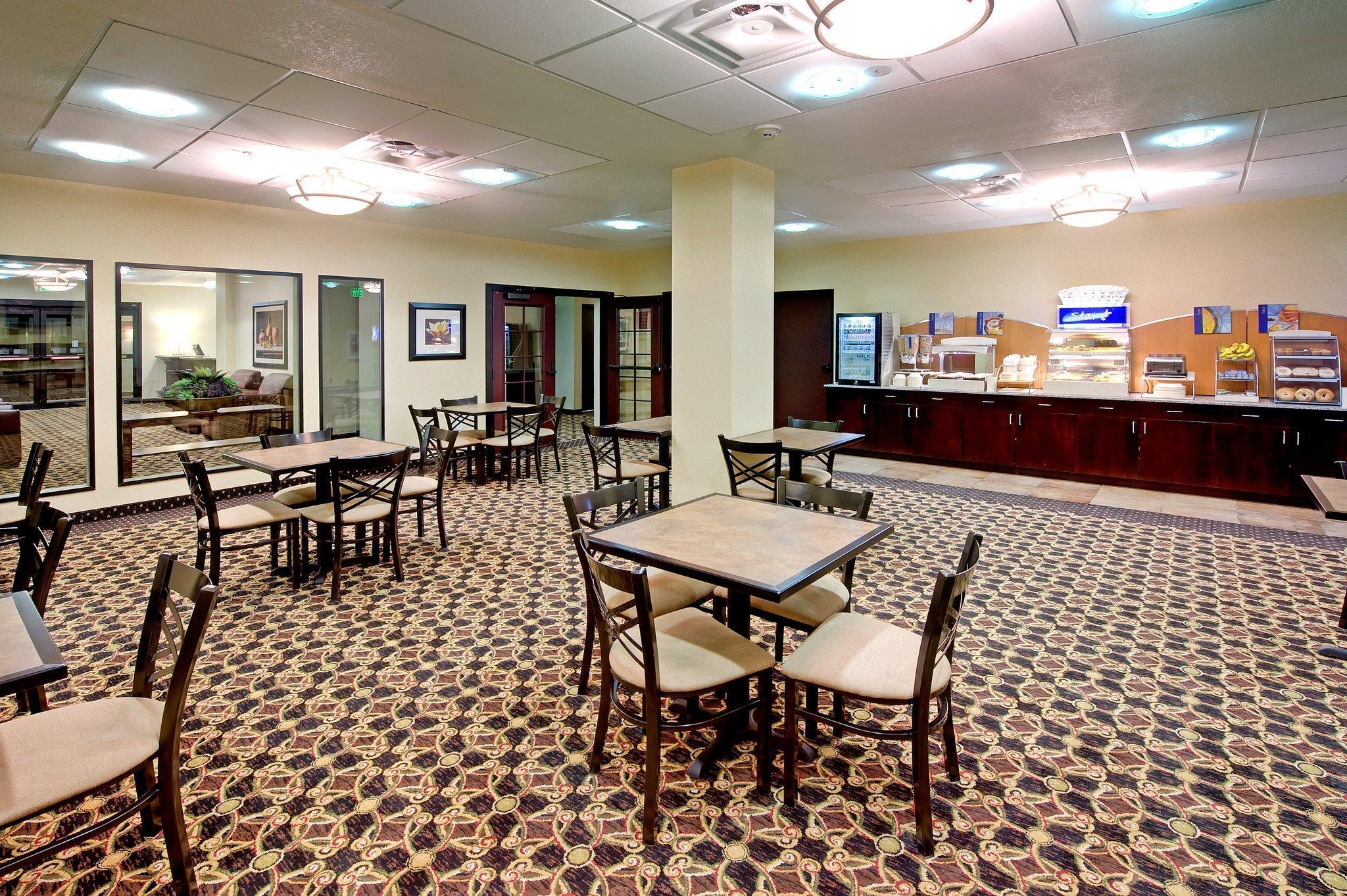 Holiday Inn Express & Suites Уиллкокс Экстерьер фото