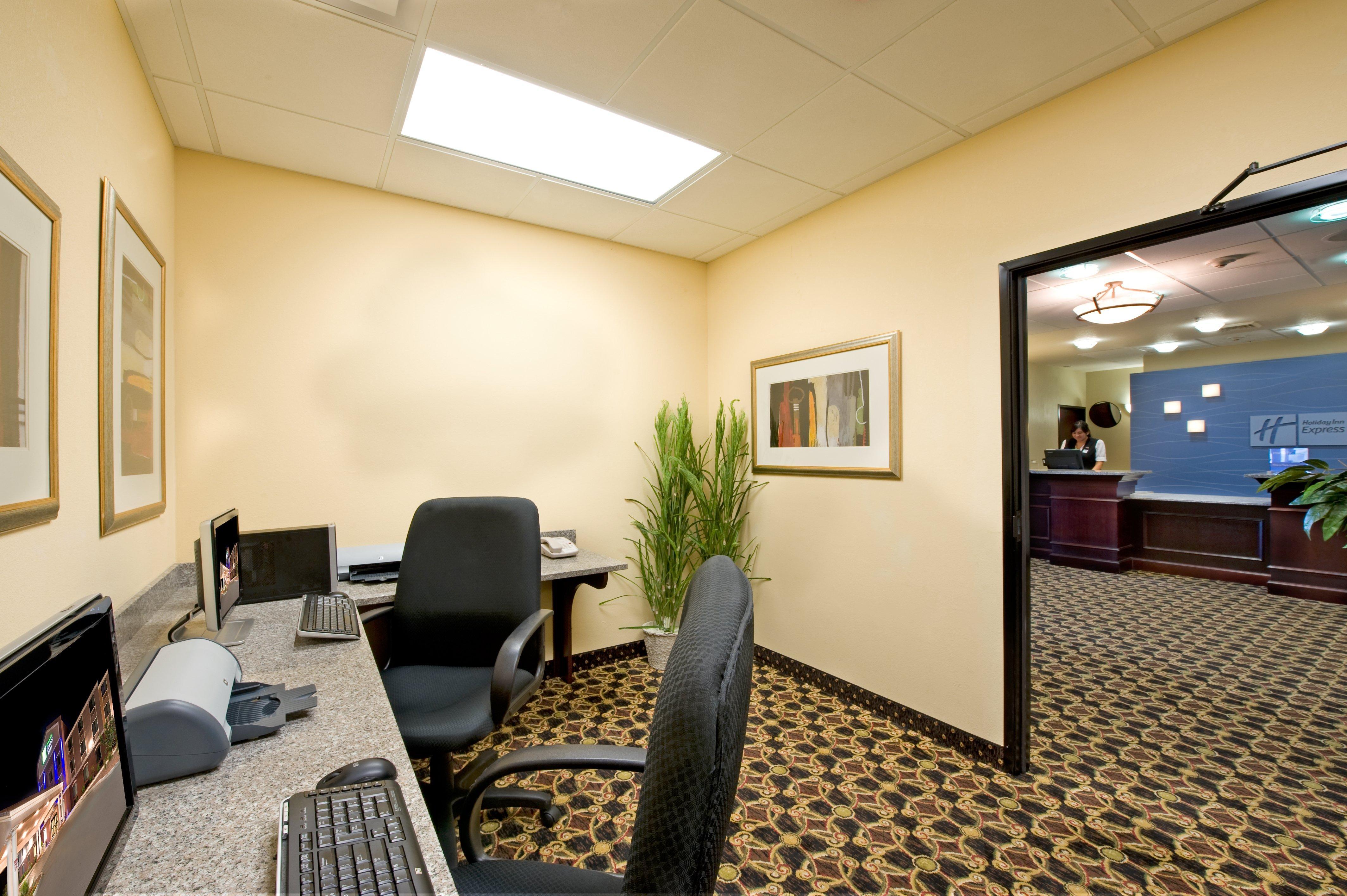 Holiday Inn Express & Suites Уиллкокс Экстерьер фото